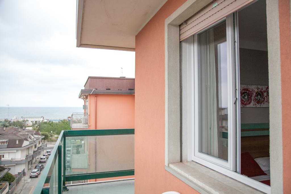Hotel Europeo Sottomarina Eksteriør billede